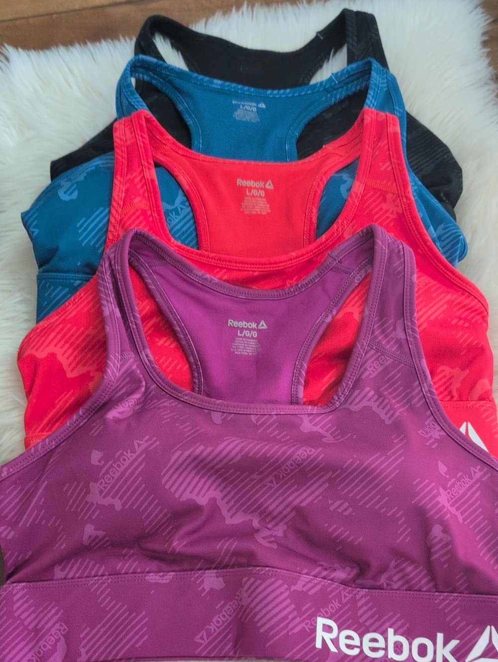 Reebok Women’s Medium Support Bundle